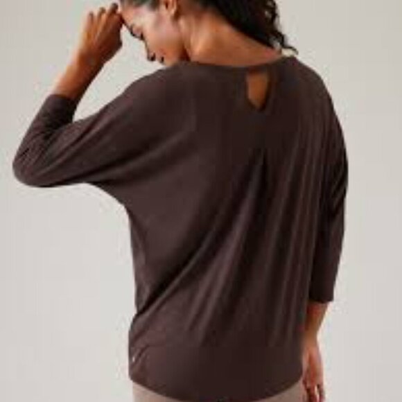 Athleta Women's Brown XXS Ease In Oversized 3/4 Sleeve Activewear Stretch Top - Picture 2 of 15